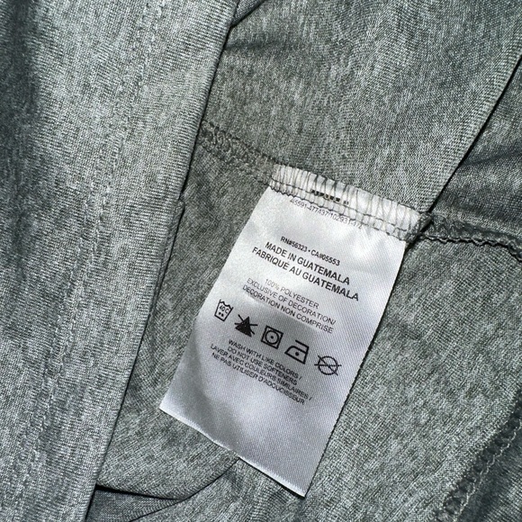 2 Pack Nike Women’s Tops Size Small - Picture 7 of 12